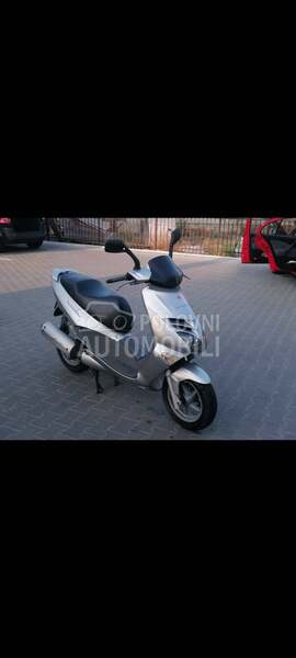 Aprilia Leonardo 150