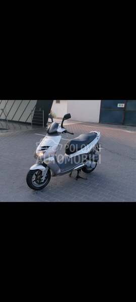 Aprilia Leonardo 150