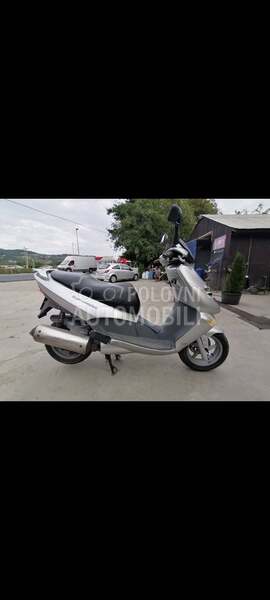 Aprilia Leonardo 150