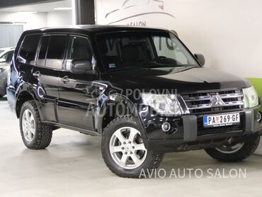 Mitsubishi Pajero MANU.EL TERETNO N1