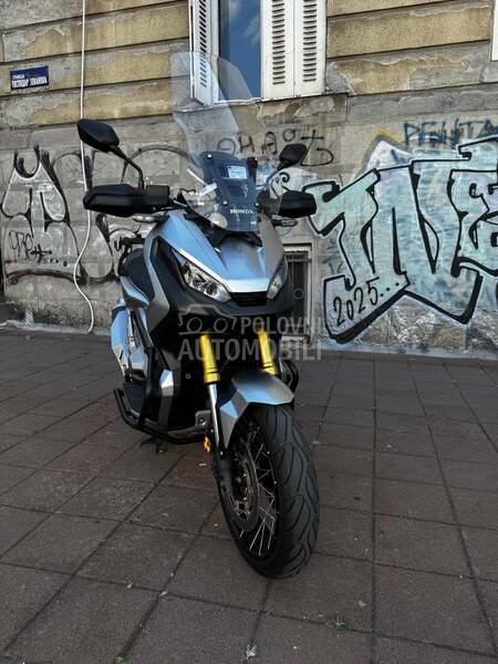 Honda X ADV 750