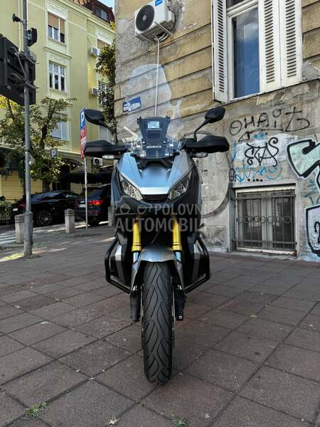 Honda X ADV 750