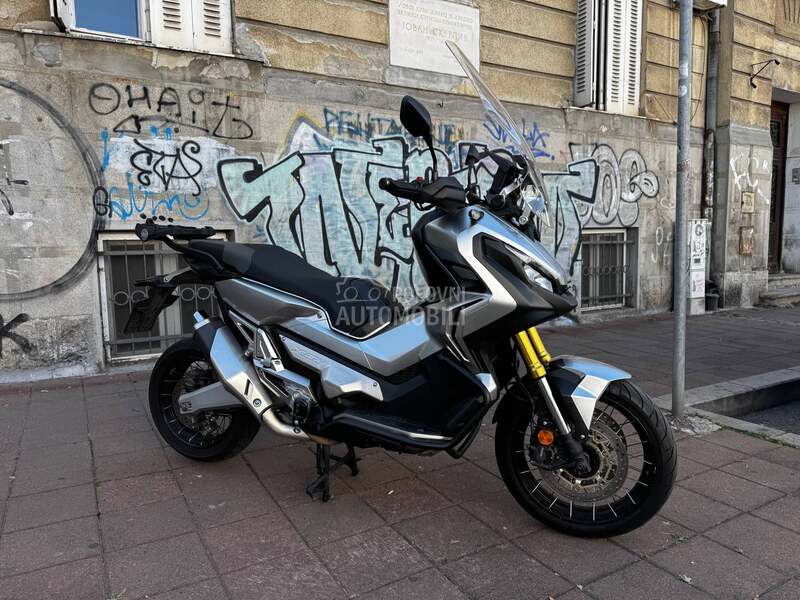 Honda X ADV 750