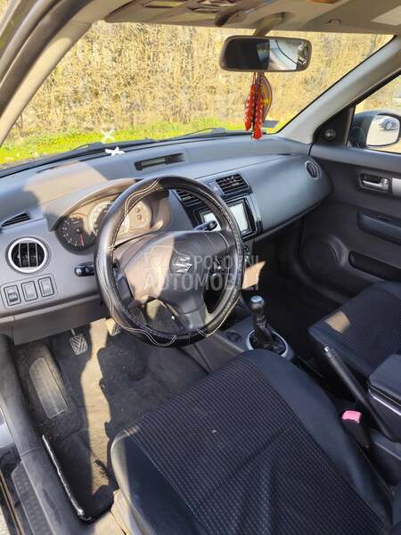Suzuki Swift 1.3