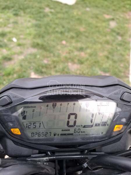Suzuki GSXS