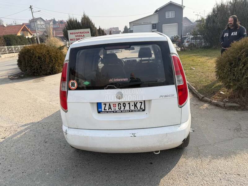 Škoda Praktik 