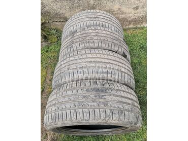 Hankook 215/50 R17 Letnja