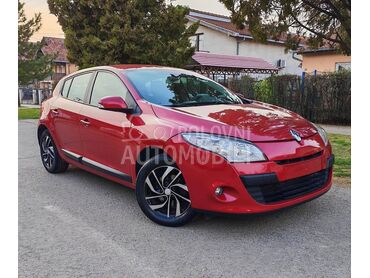 Renault Megane 1.6 16V DYNAMIQUE