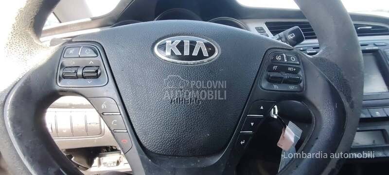 Kia cee`d sw 1.6 CRdi
