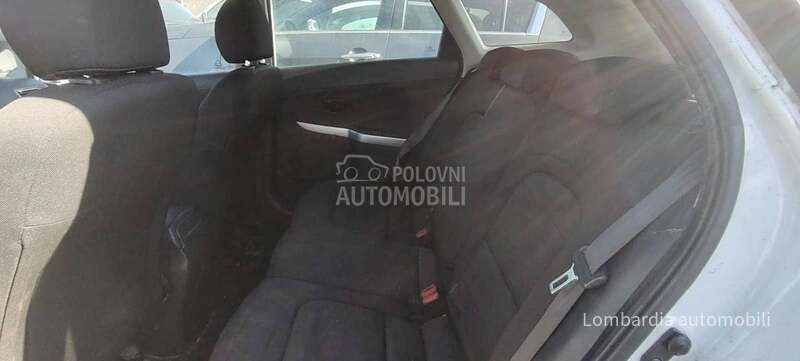 Kia cee`d sw 1.6 CRdi