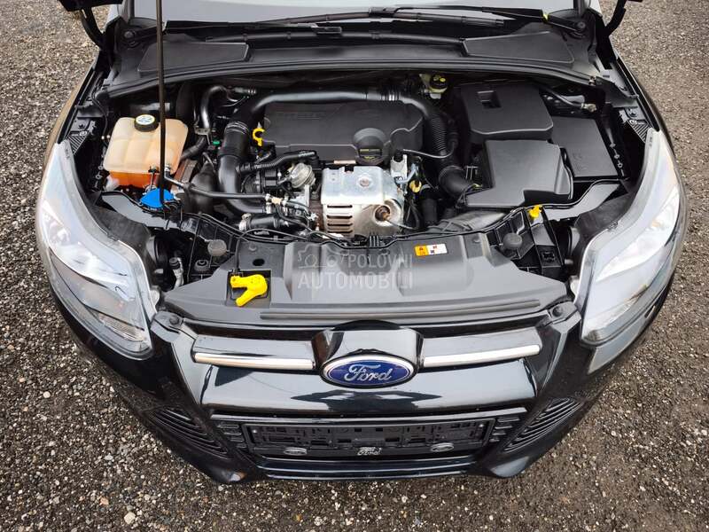 Ford Focus 1.0 TITANIUM CH