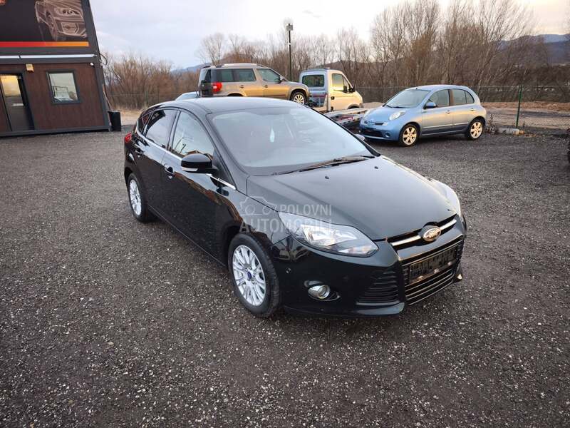 Ford Focus 1.0 TITANIUM CH