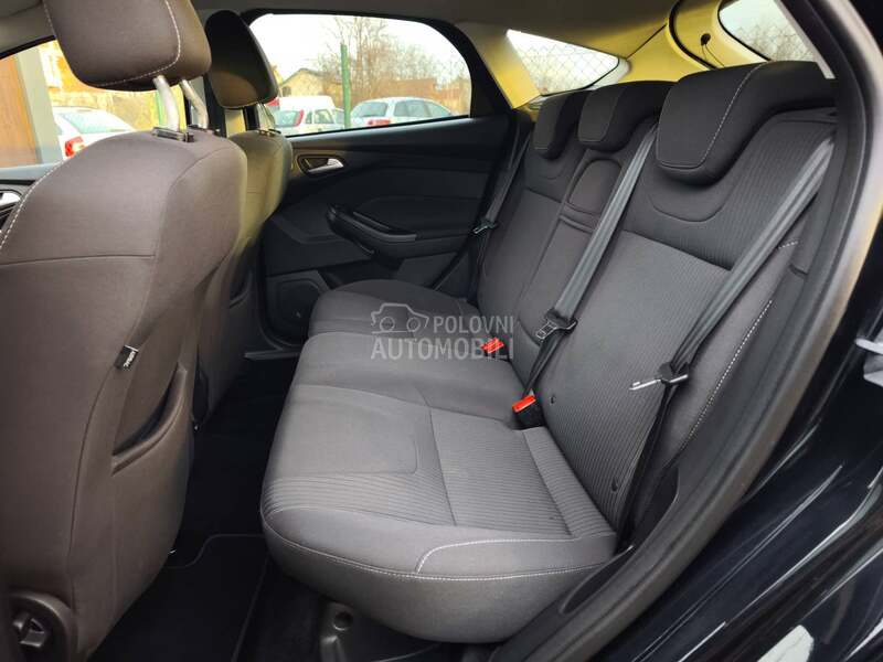 Ford Focus 1.0 TITANIUM CH