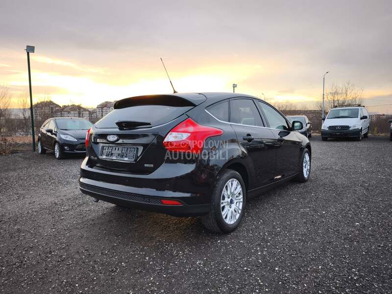 Ford Focus 1.0 TITANIUM CH