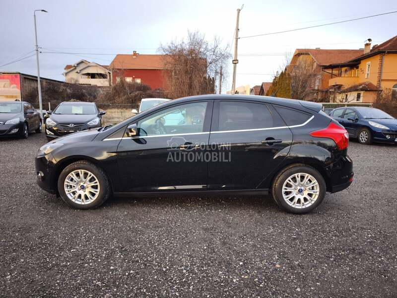 Ford Focus 1.0 TITANIUM CH
