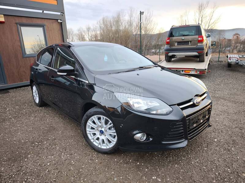 Ford Focus 1.0 TITANIUM CH