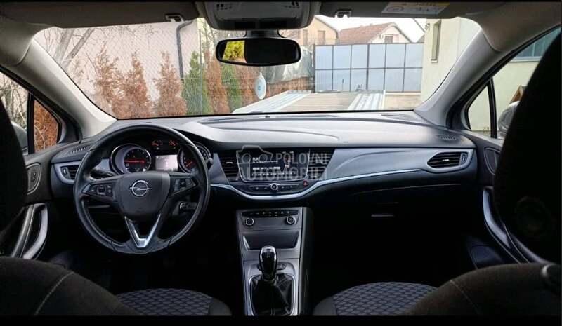 Opel Astra K 