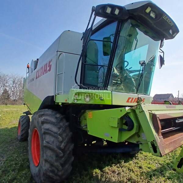 Claas Lexion 560