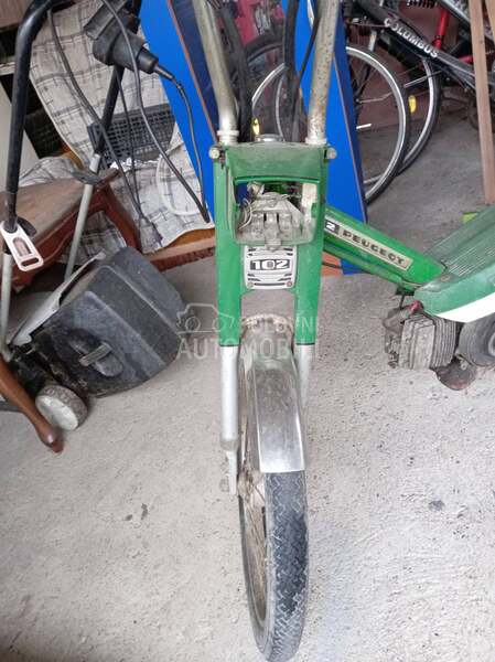 Peugeot 102