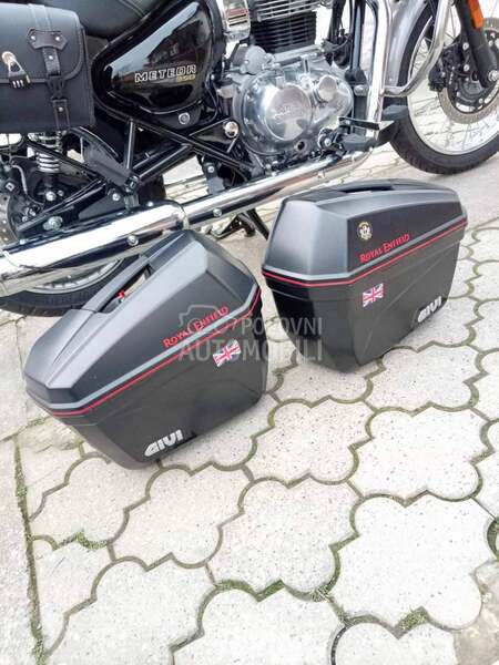 Royal Enfield meteor 350 Aurora Black