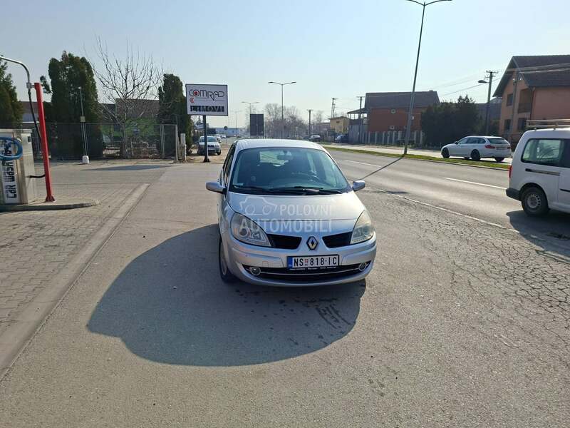 Renault Scenic 