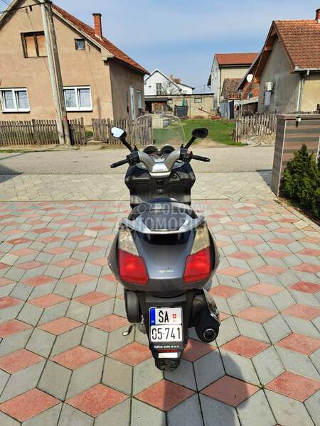 Aprilia Atlantic