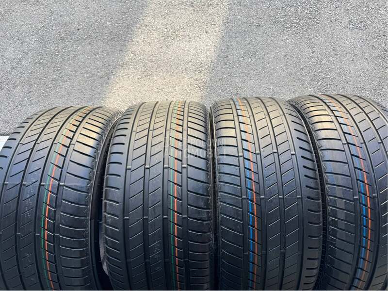Bridgestone 305/40 R20 Letnja