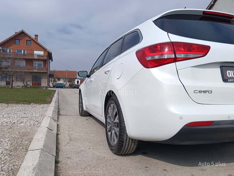 Kia cee`d sw 1.6 crdi f.u.l.l.
