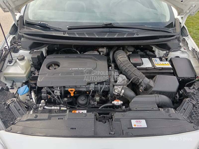 Kia cee`d sw 1.6 crdi f.u.l.l.