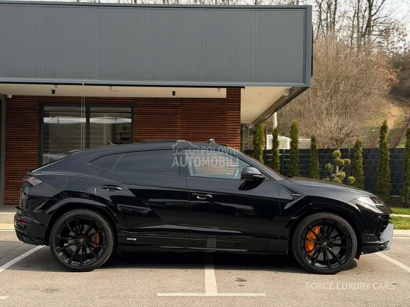 Lamborghini Urus S