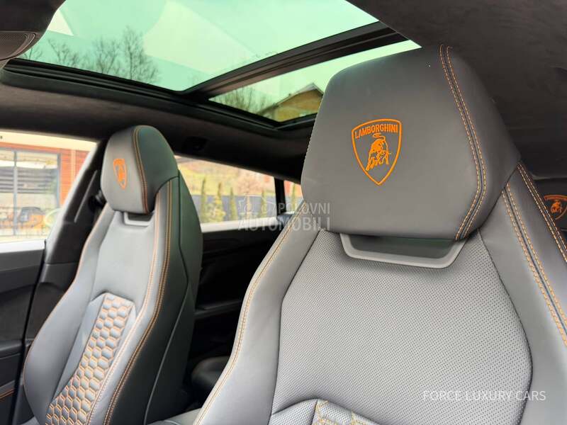 Lamborghini Urus S