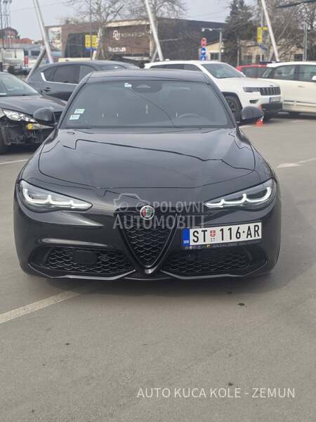 Alfa Romeo Giulia 