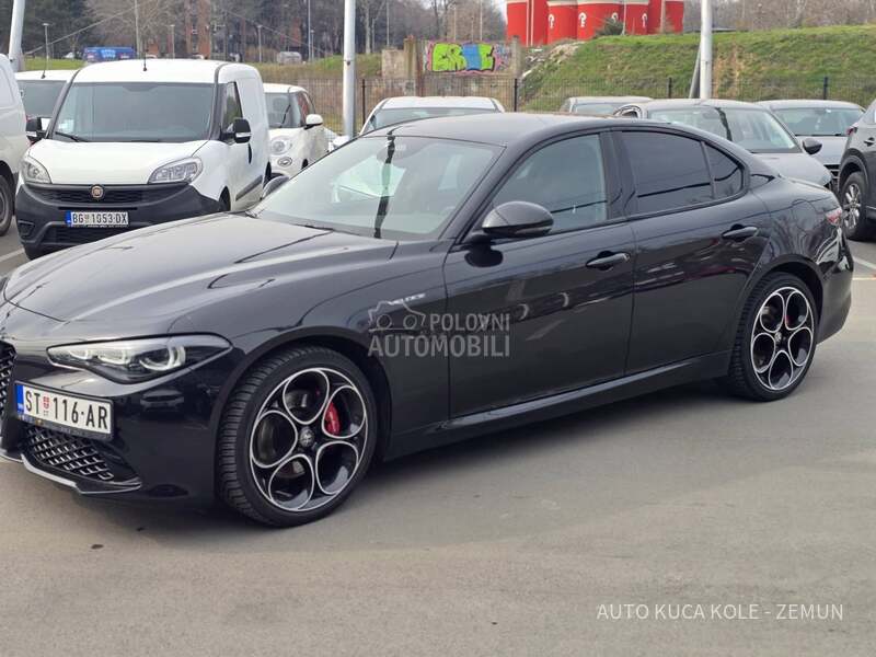 Alfa Romeo Giulia 