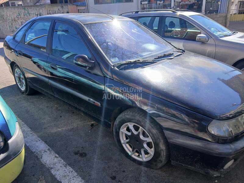 Renault Laguna 