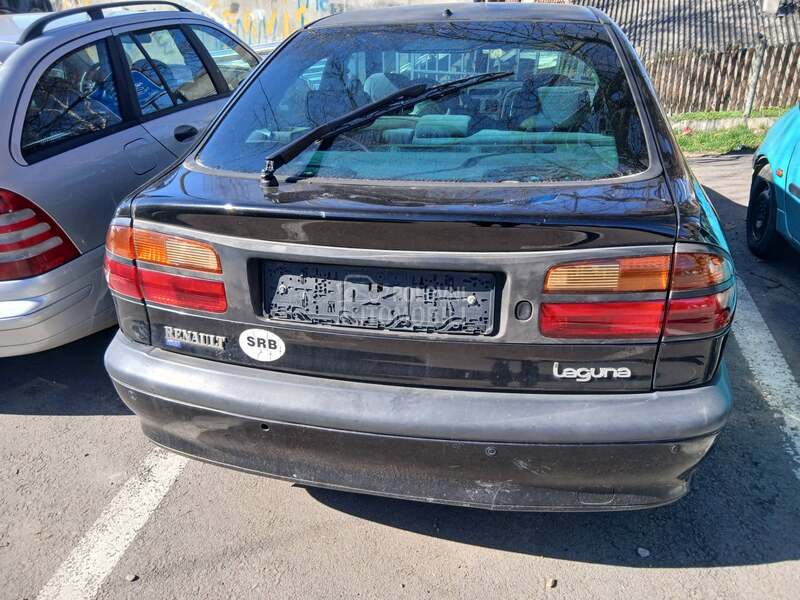 Renault Laguna 