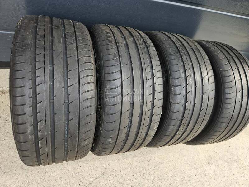 Toyo 255/35 R19 Letnja