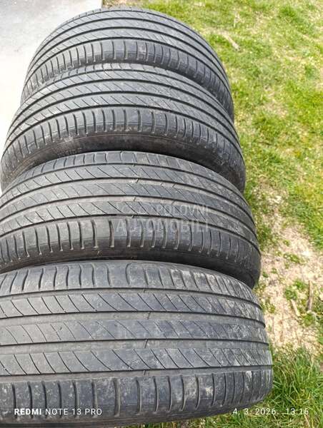 Michelin 215/55 R17 Letnja