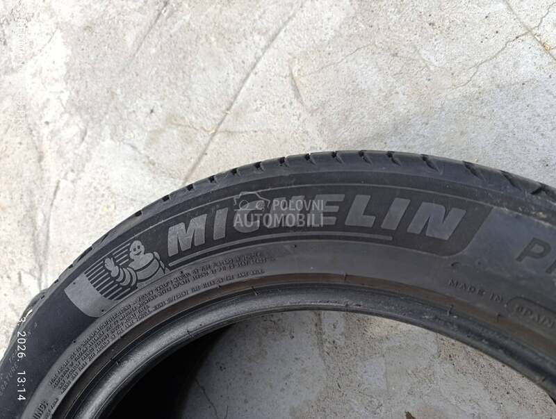 Michelin 215/55 R17 Letnja