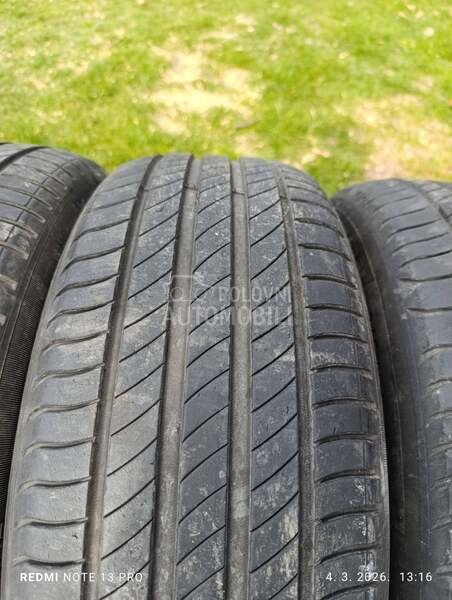 Michelin 215/55 R17 Letnja