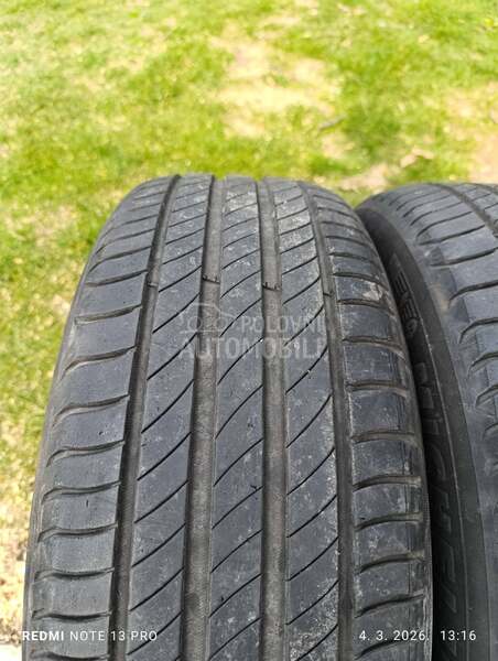 Michelin 215/55 R17 Letnja