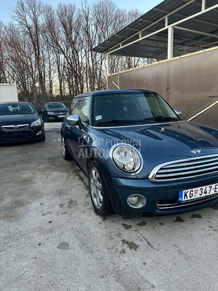 MINI Cooper 