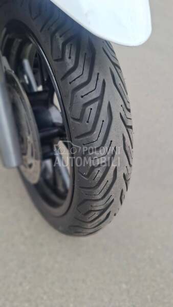 Kymco PEOPLE GTI 300 ABS