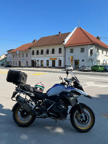 BMW R 1250 GS HP AKRAPOVIC