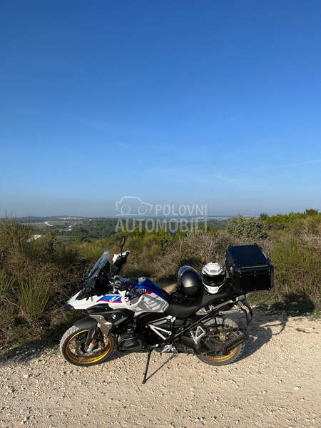 BMW R 1250 GS HP AKRAPOVIC