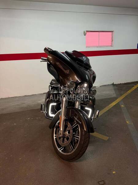 Harley Davidson Electra Glide 114