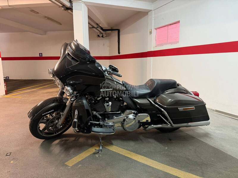 Harley Davidson Electra Glide 114