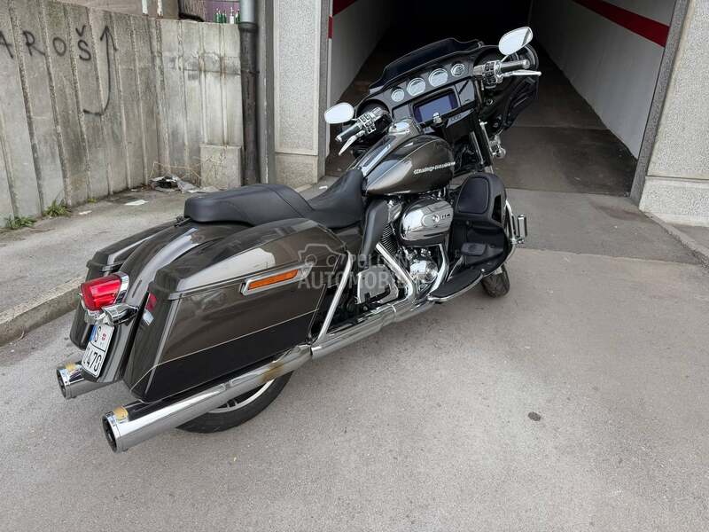 Harley Davidson Electra Glide 114