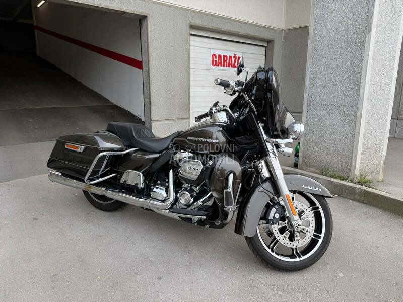 Harley Davidson Electra Glide 114