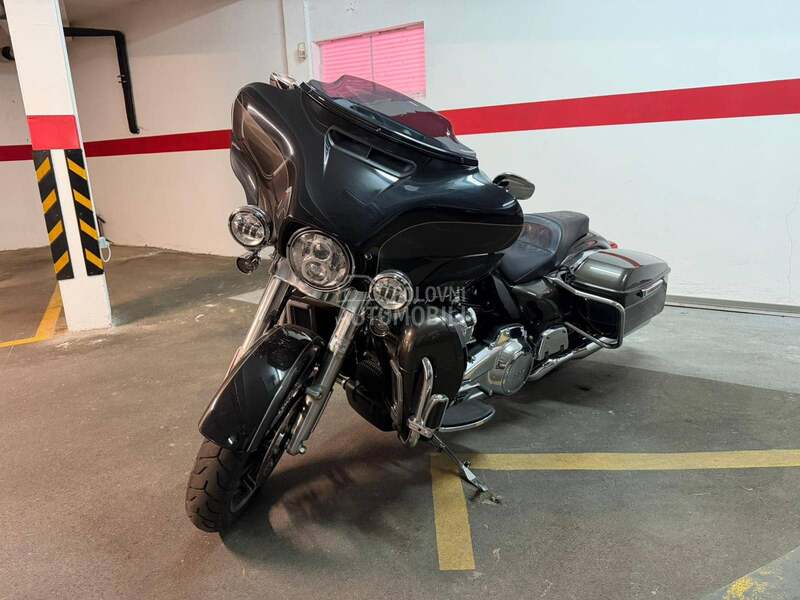 Harley Davidson Electra Glide 114