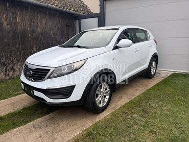 Kia Sportage 1.6 ben N A V I
